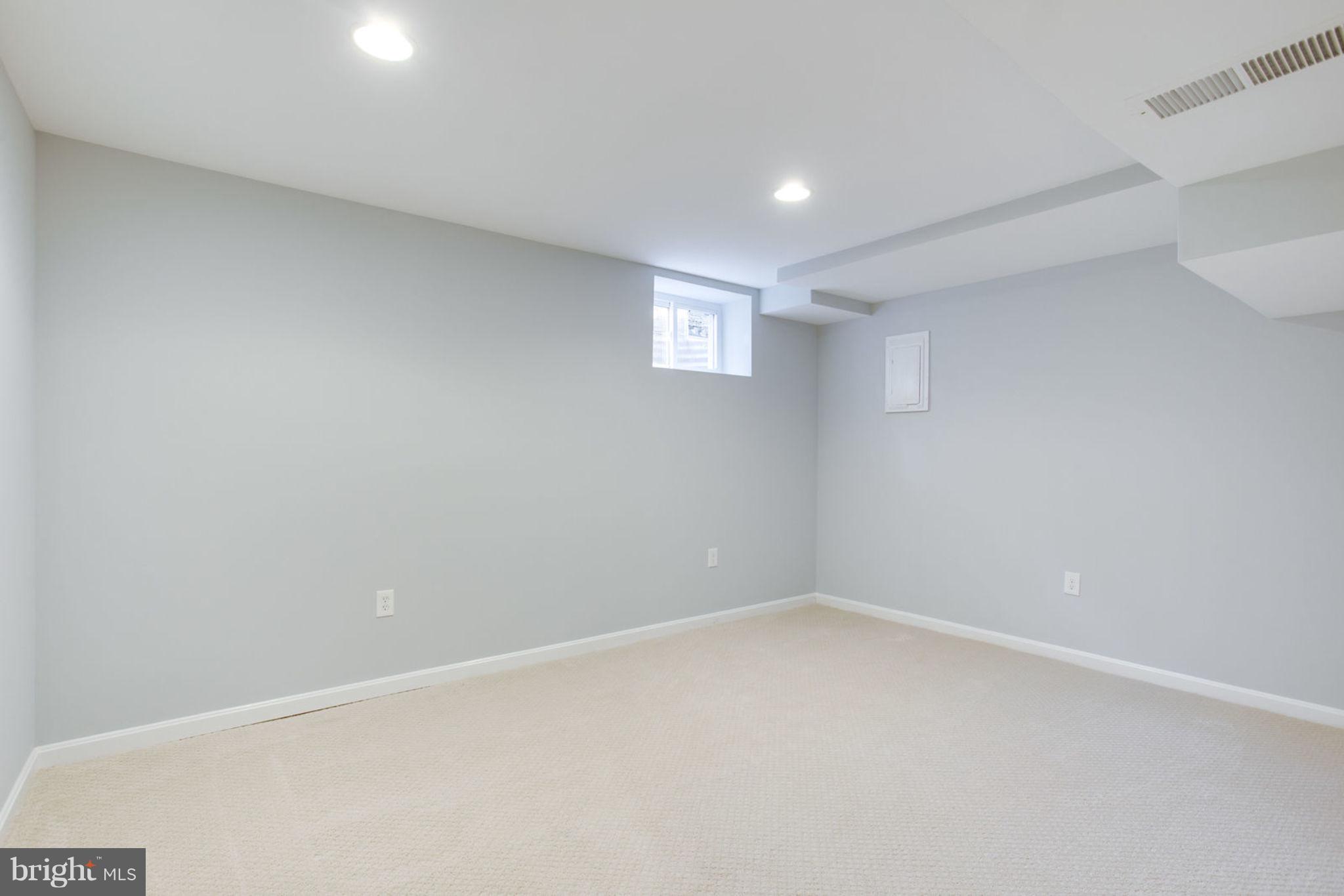 14312 Sturtevant Road Silver Spring, MD 20905 - Photo 35 of 43 a view of an empty room
