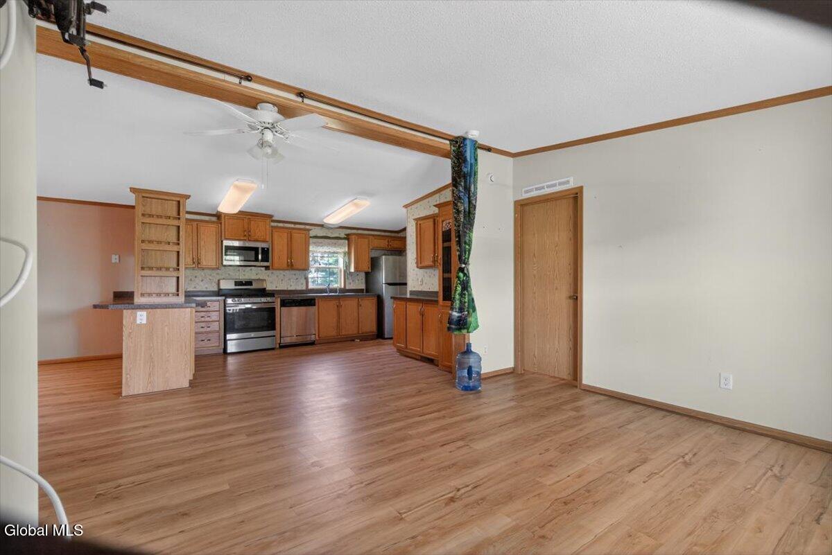 354 Hughes Road Glen, NY 12010 - Photo 8 of 57 02-DSC04120