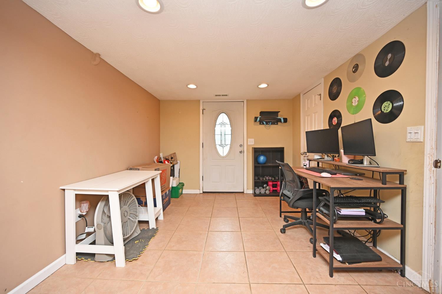 5957 Bridgetown Road Cincinnati, OH 45248 - Photo 34 of 50