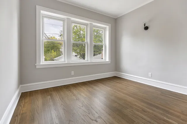 $249,900 | 1032 North Austin Boulevard, Unit 1N, Oak Park, IL 60302