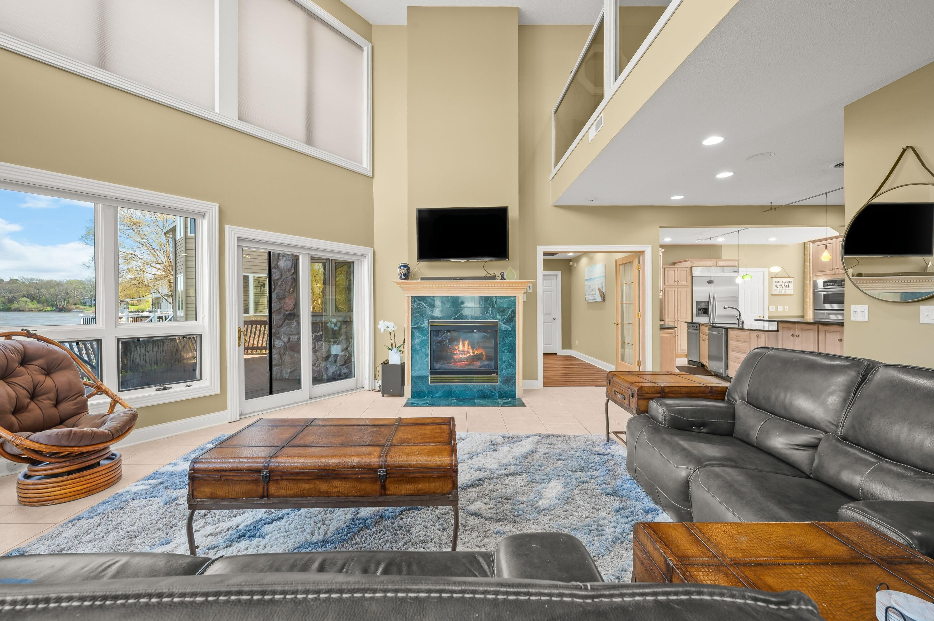 2349 Riverside Pointe Drive St. Joseph, MI 49085 - Photo 7 of 74 06DSC_7480