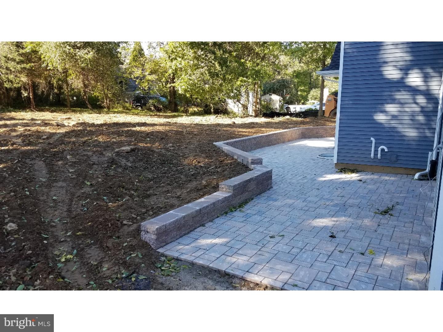 1840 North 69th Street Philadelphia, PA 19151 - Photo 25 of 30 Patio