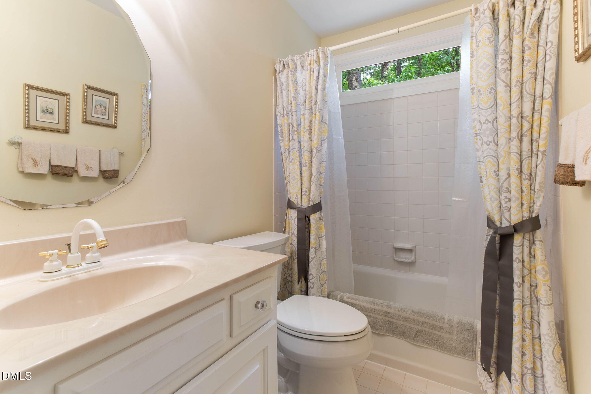 909 Oak Creek Road Raleigh, NC 27615 - Photo 27 of 61 41-web-or-mls-IMG_4574