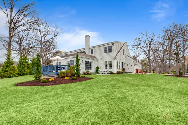 $2,100,000 | 584 Fletcher Court, Lake Forest, IL 60045
