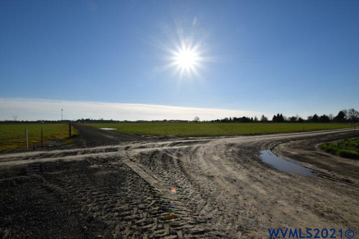 22506 Bents Road Northeast Aurora, OR 97002 - Photo 20 of 33