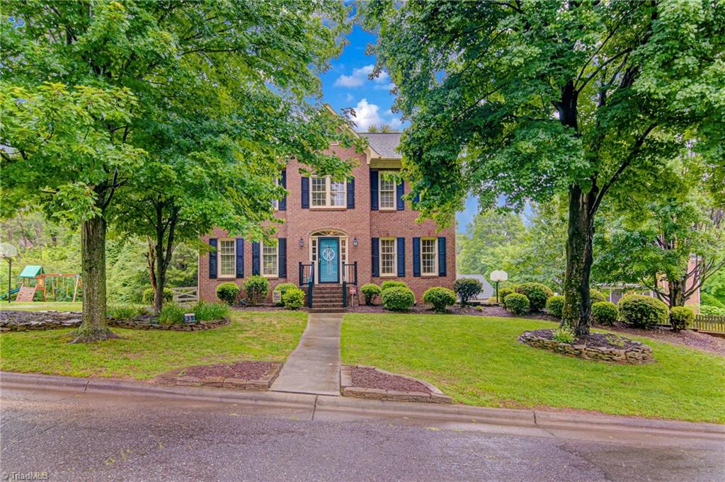 4105 Hawksmoore Road Winston-Salem, NC 27106 - Photo 2 of 30 Gallery Image 2