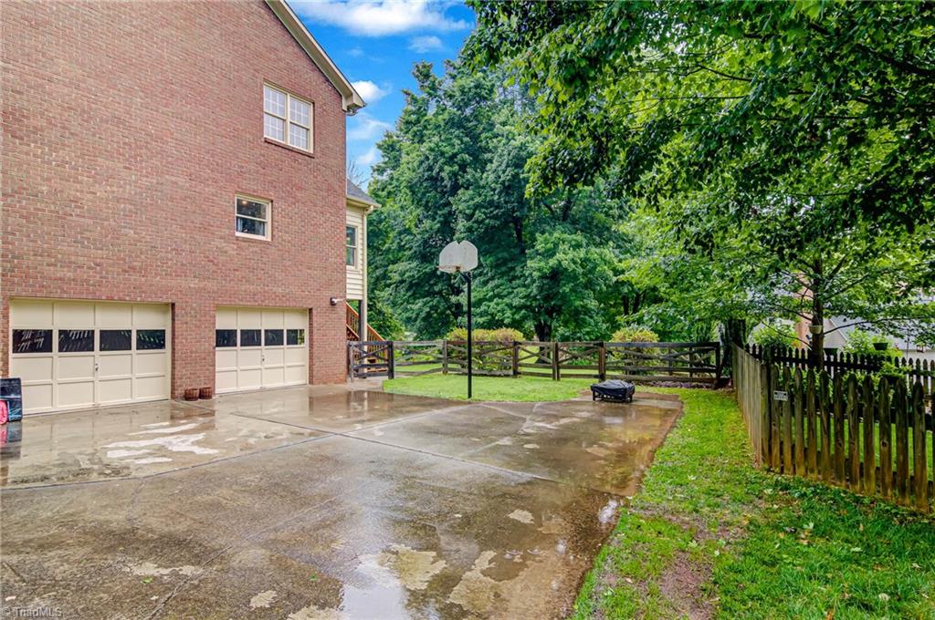 4105 Hawksmoore Road Winston-Salem, NC 27106 - Photo 27 of 30 Gallery Image 27