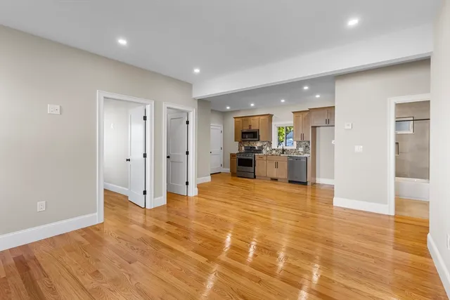 $3,400 | 31 Woodale Avenue, Unit 1, Boston, MA 02126