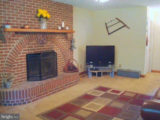 23406 Neck Road Aquasco, MD 20608 - Photo 3 of 25 Family Room
