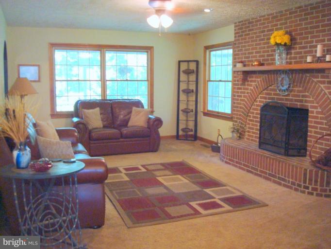 23406 Neck Road Aquasco, MD 20608 - Photo 10 of 25 Family Room #2