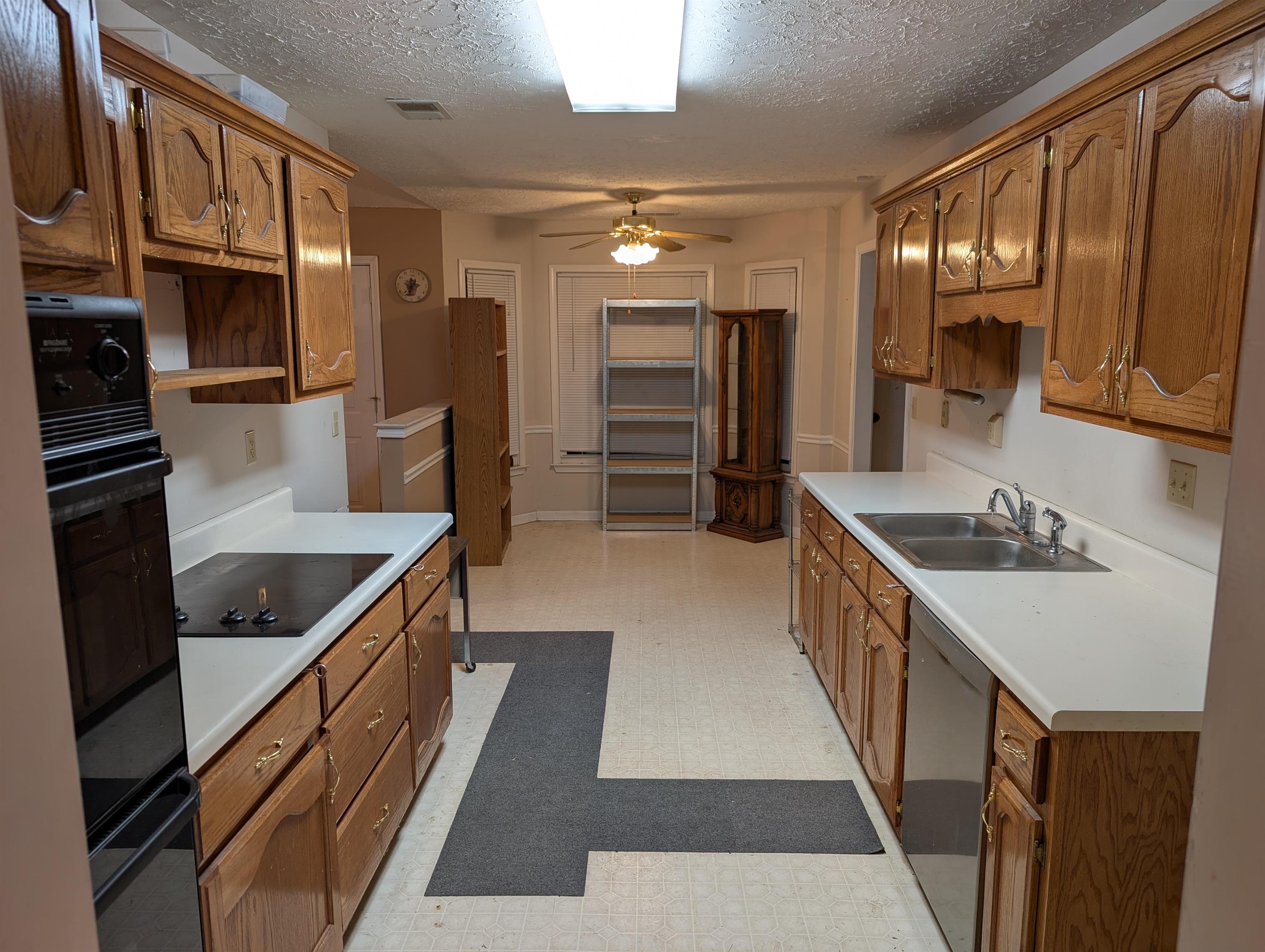 775 Silverman Drive Collierville, TN 38017 - Photo 2 of 22