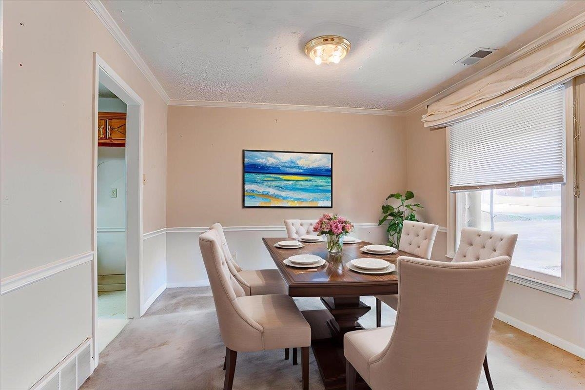 775 Silverman Drive Collierville, TN 38017 - Photo 6 of 17 a dining room with furniture and window