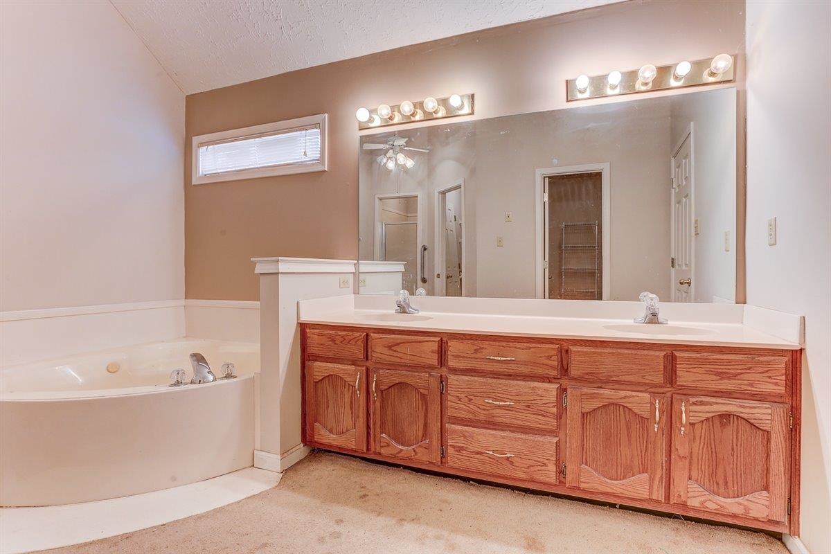 775 Silverman Drive Collierville, TN 38017 - Photo 8 of 17