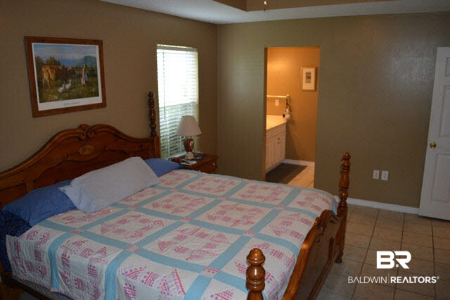 809 Orchard Lane Foley, AL 36535 - Photo 11 of 23 Master Suite