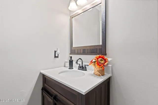 $685,000 | 33 Shelly Road, Old Bridge, NJ 08857