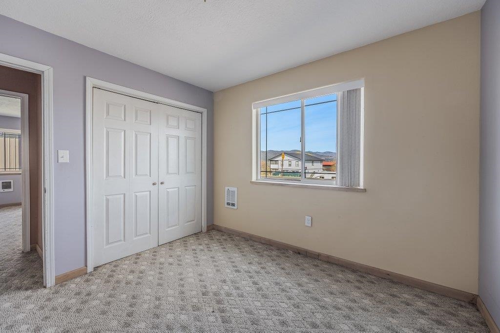 41150 Sunday Bay Road Davenport, WA 99122 - Photo 15 of 32