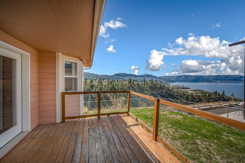 41150 Sunday Bay Road Davenport, WA 99122 - Photo 20 of 32