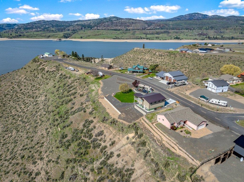 41150 Sunday Bay Road Davenport, WA 99122 - Photo 28 of 32
