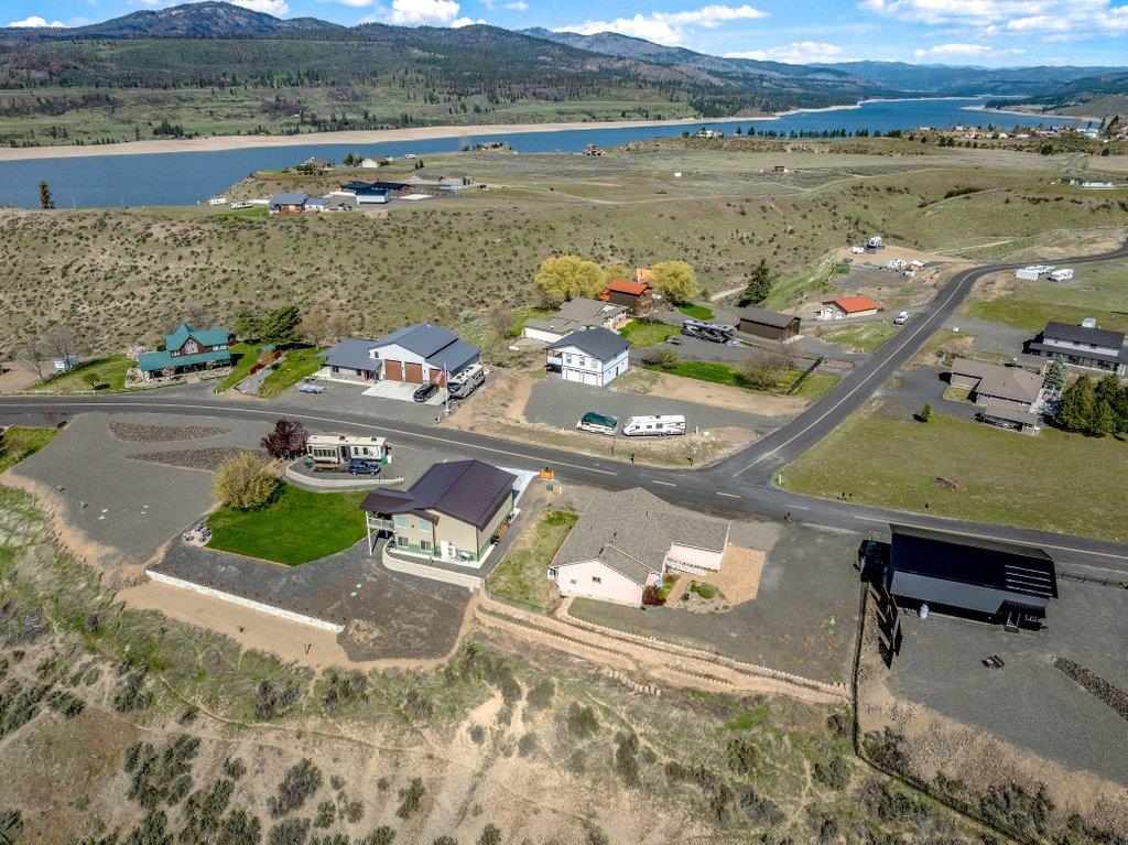 41150 Sunday Bay Road Davenport, WA 99122 - Photo 29 of 32