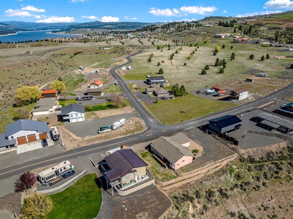41150 Sunday Bay Road Davenport, WA 99122 - Photo 30 of 32