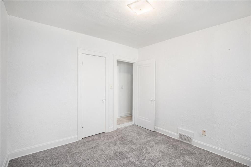 12418 3rd Street Grandview, MO 64030 - Photo 14 of 26