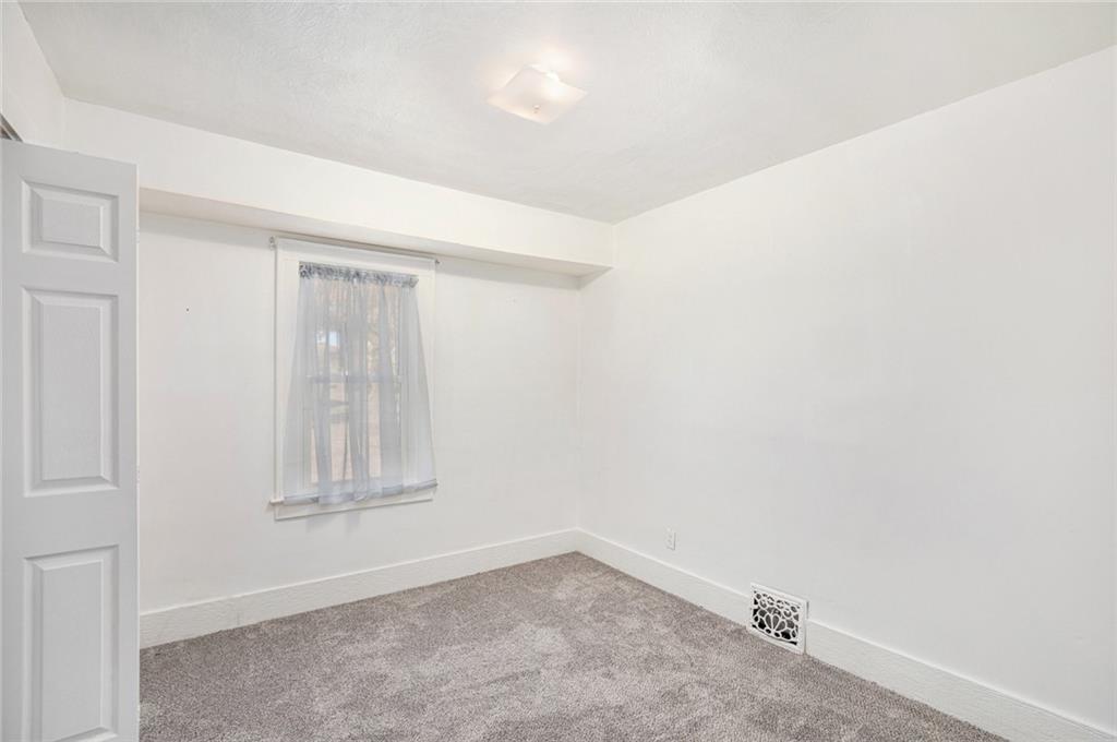 12418 3rd Street Grandview, MO 64030 - Photo 17 of 26