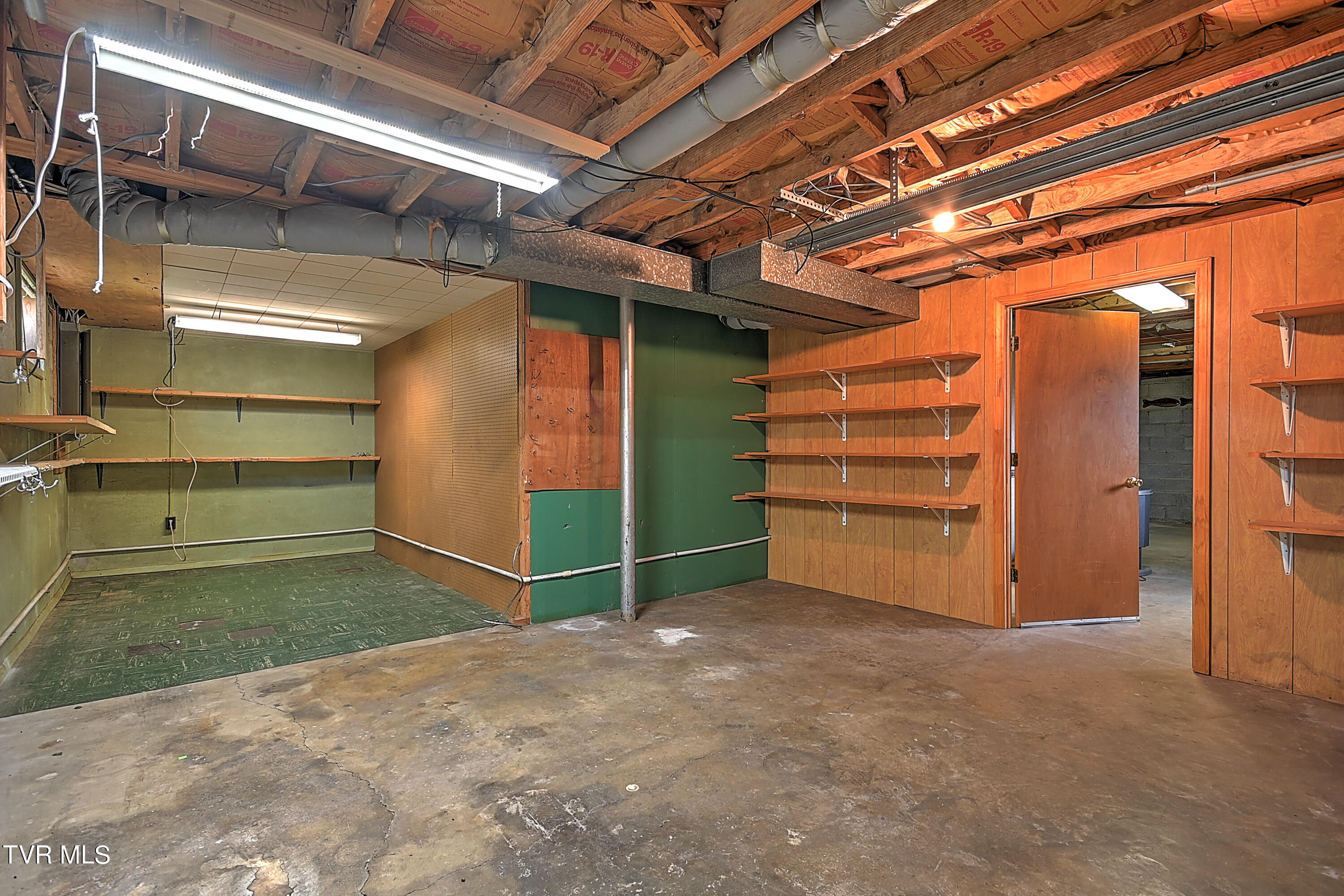 127 Forrest Road Fall Branch, TN 37656 - Photo 38 of 69 127 Forest GC-38