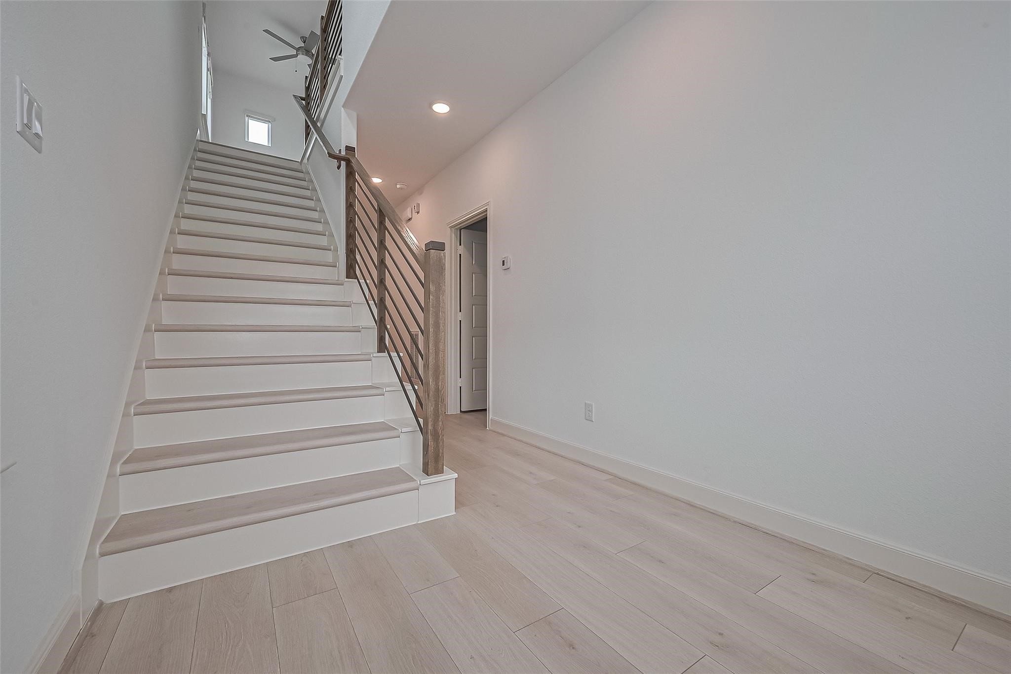 8913 Grovner Place Houston, TX 77080 - Photo 30 of 44