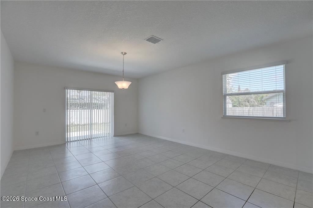 406 Easy Street Sebastian, FL 32958 - Photo 13 of 36 GetMedia (11)