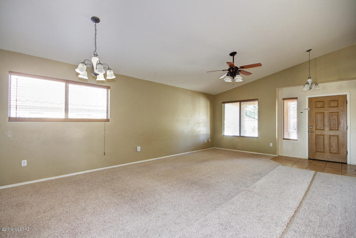 466 South Stone Bench Road Vail, AZ 85641 - Photo 6 of 23 Gallery Image 6