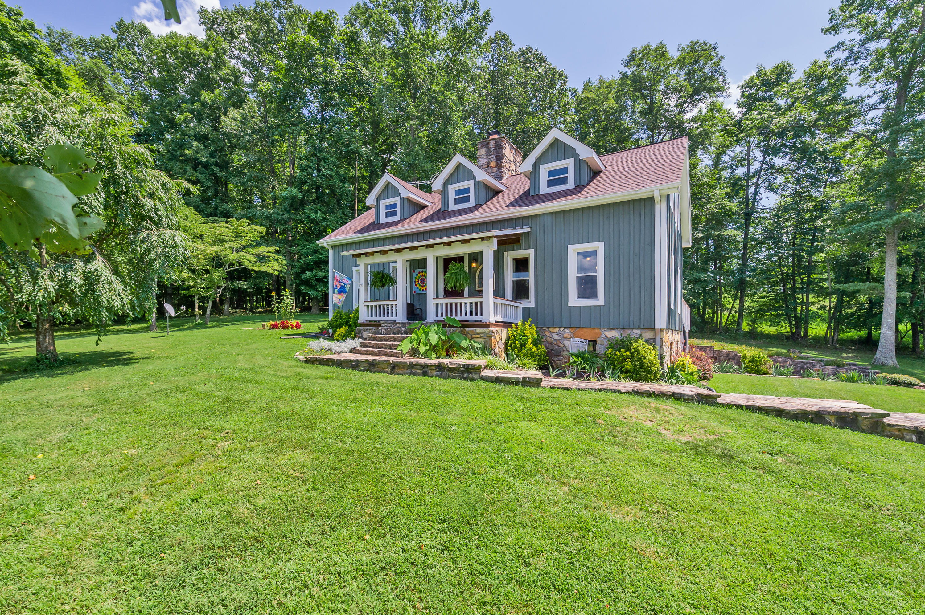 675 Finley Road Rutledge, TN 37861 - Photo 2 of 31 HOB_7130-Edit