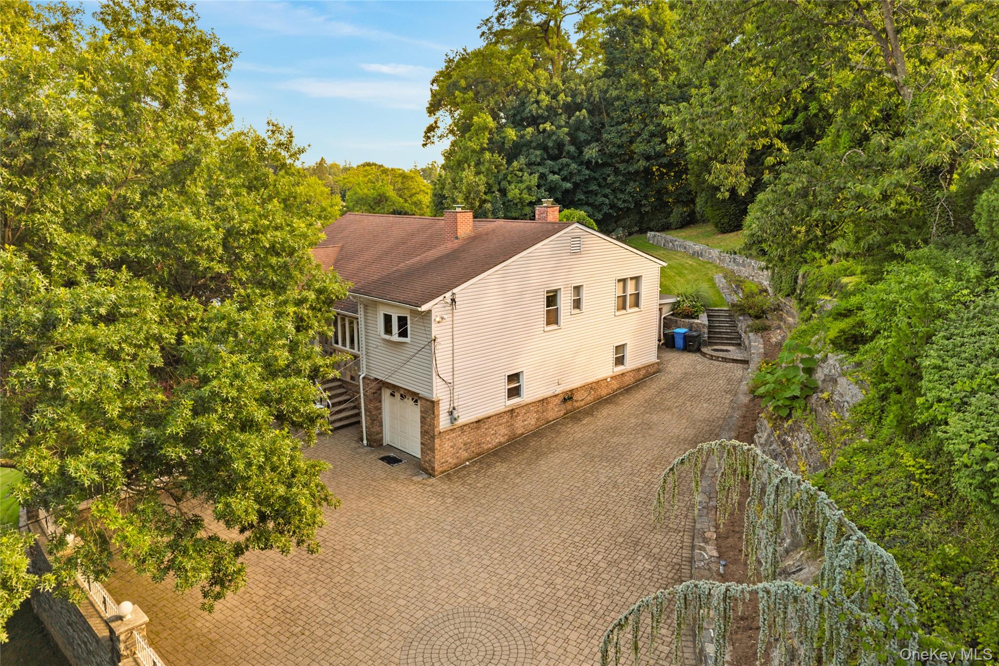 81 Avondale Road Yonkers, NY 10710 - Photo 41 of 49 Gallery Image 41