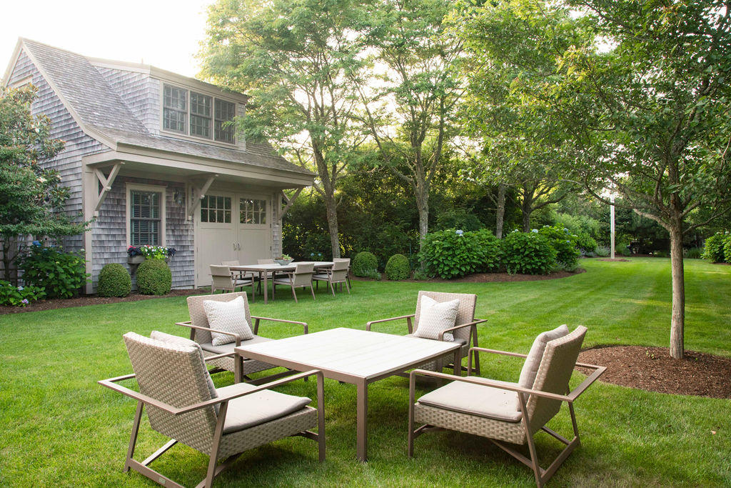 104 B Cliff Road Nantucket, MA 02554 - Photo 28 of 37 104BCliffexteriors-4