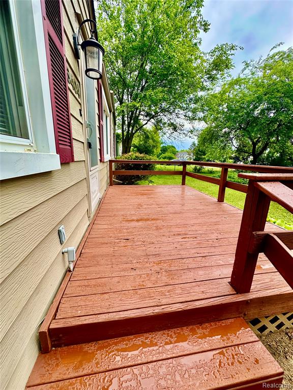 3404 Rockhaven Avenue Rochester Hills, MI 48309 - Photo 2 of 19