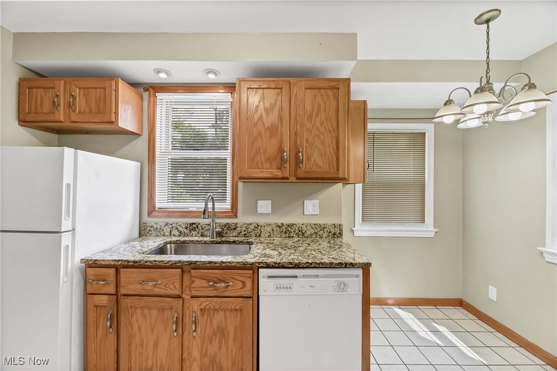 2299 Allison Road Cleveland, OH 44118 - Photo 11 of 18