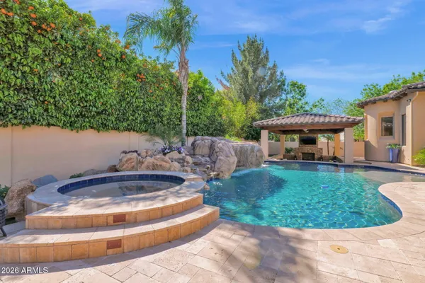 $2,200,000 | 3055 East Waterman Way, Gilbert, AZ 85297