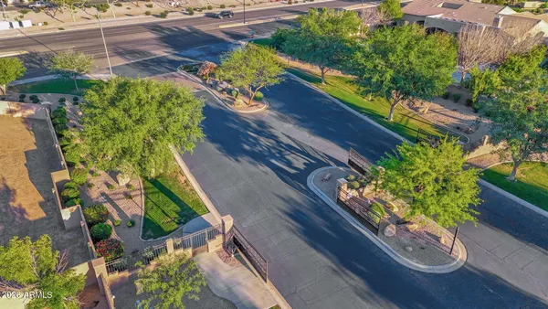 $2,200,000 | 3055 East Waterman Way, Gilbert, AZ 85297