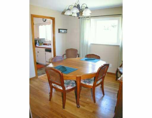 541 Kelso Road Mt. Lebanon, PA 15243 - Photo 6 of 8 Dining Room.