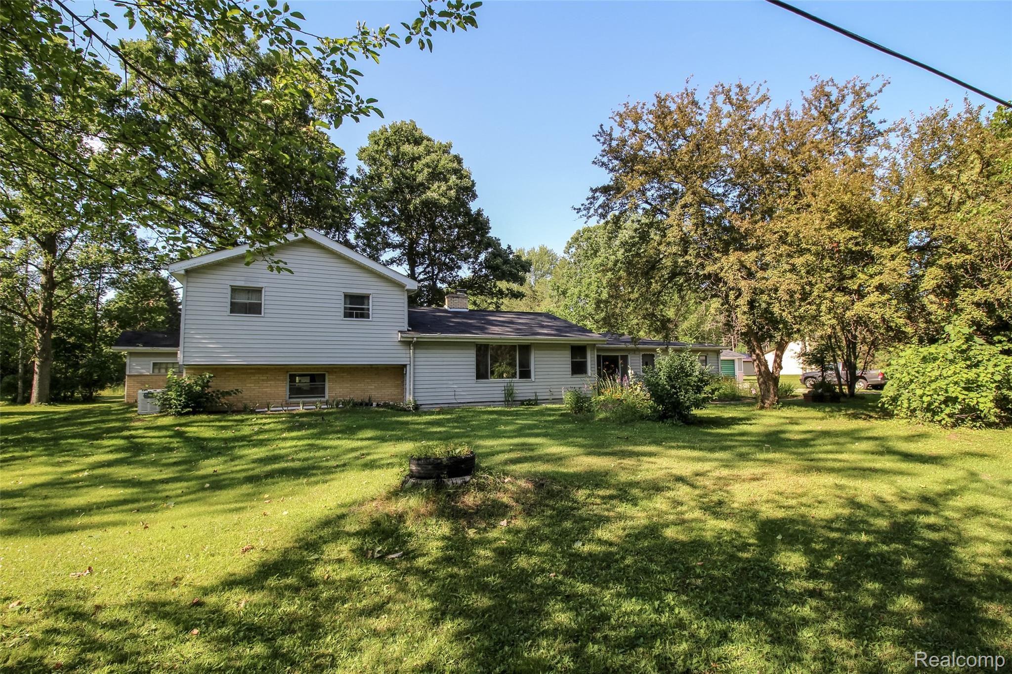 7295 Busch Road Birch Run, MI 48415 - Photo 1 of 33 Copy of 01.JPG