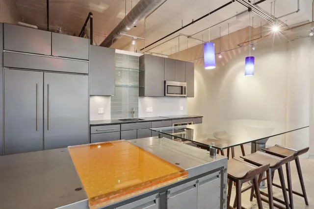 $339,990 | 730 Northeast Stinson Boulevard, Unit 103, Minneapolis, MN 55413