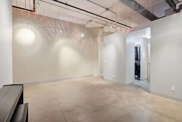 $339,990 | 730 Northeast Stinson Boulevard, Unit 103, Minneapolis, MN 55413