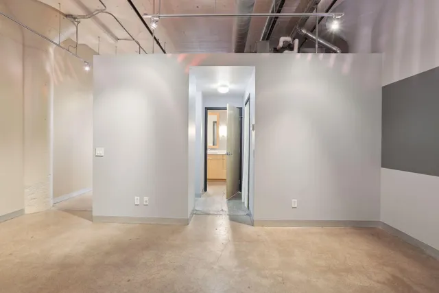 $339,990 | 730 Northeast Stinson Boulevard, Unit 103, Minneapolis, MN 55413