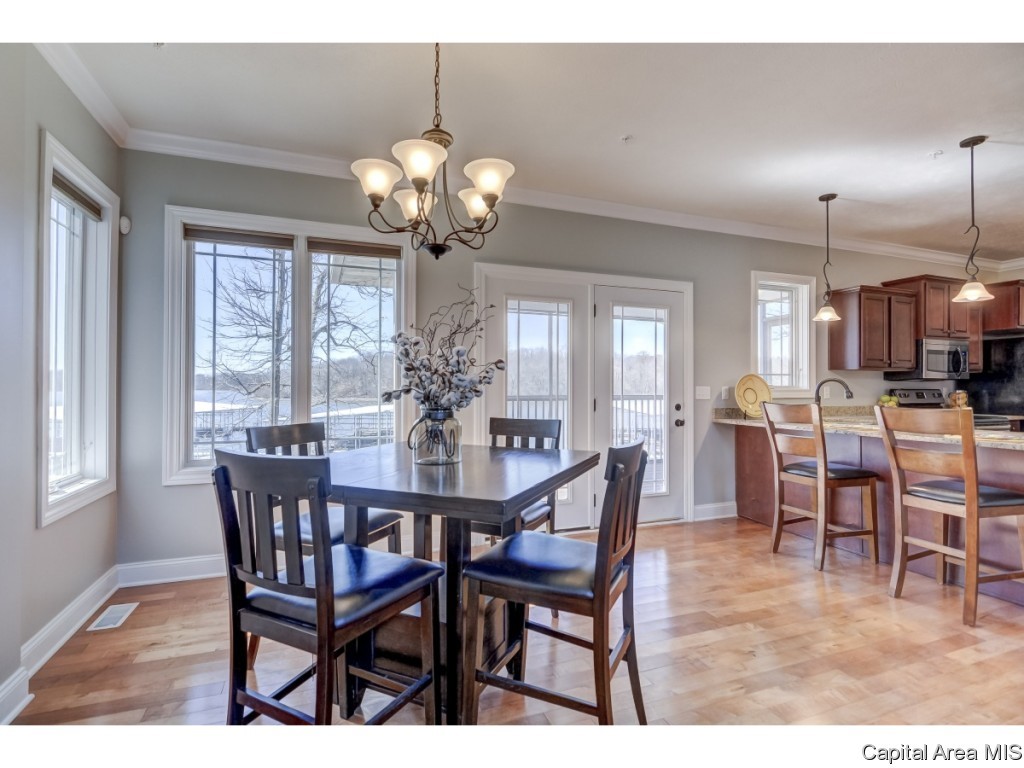 9 Waters Edge Boulevard, Unit 15 Springfield, IL 62712 - Photo 7 of 27 Gallery Image 7