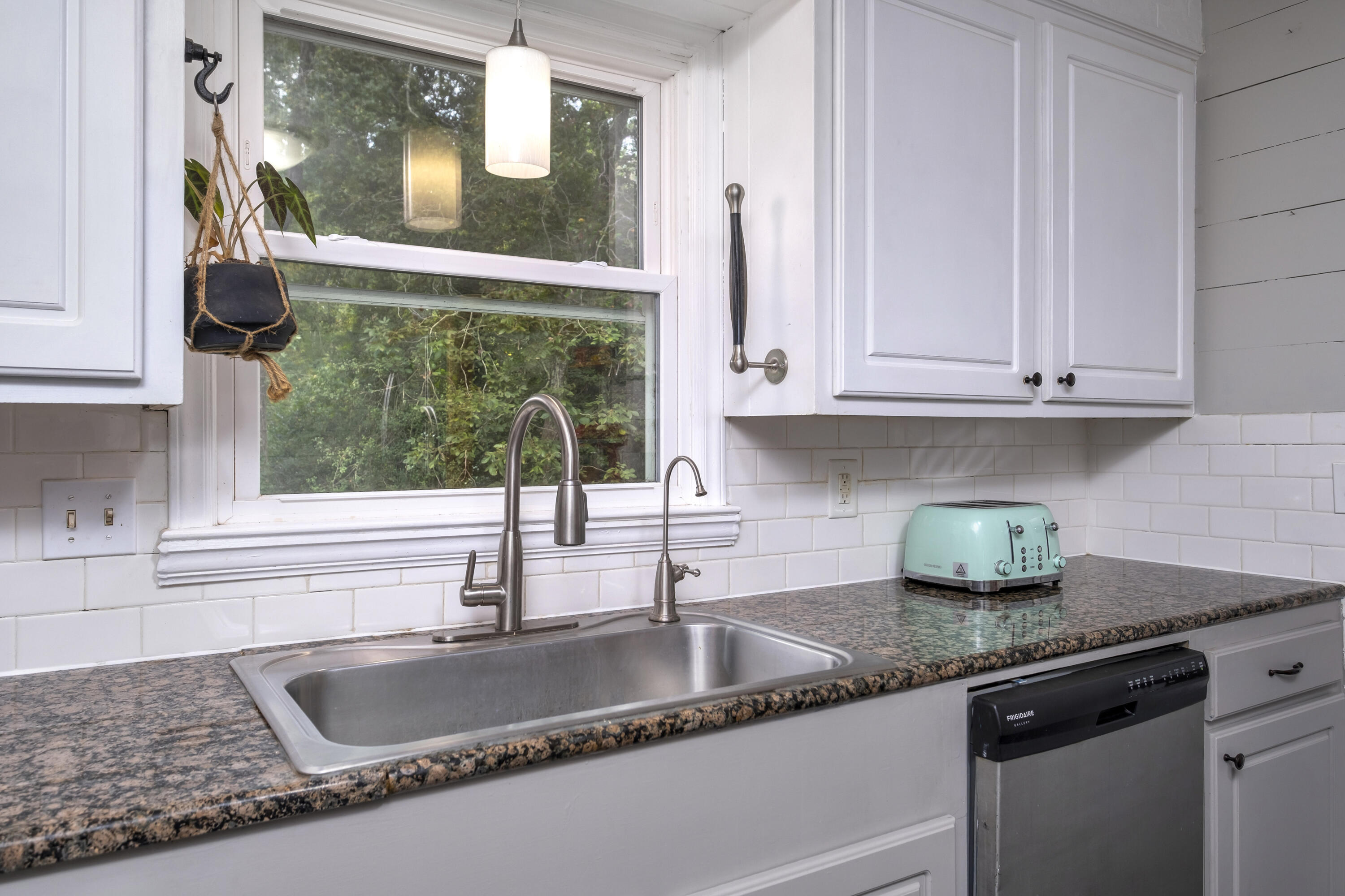 618 Periwinkle Court Sumter, SC 29150 - Photo 16 of 40 KITCHEN WINDOW OVER LOOKS BACK YARD