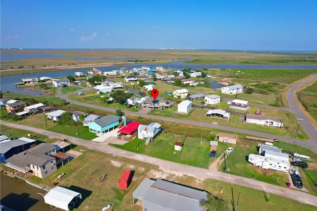 $299,990 | 1522 County Road 441, Brazoria, TX 77422