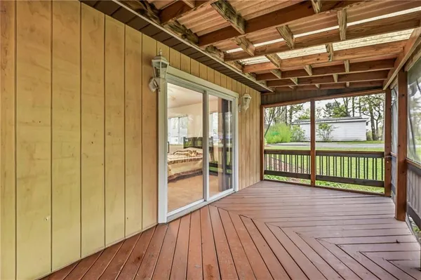 $278,000 | 10168 Conneaut Drive, Conneaut Lake, PA 16316