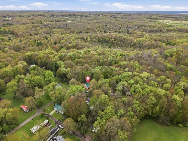 $278,000 | 10168 Conneaut Drive, Conneaut Lake, PA 16316