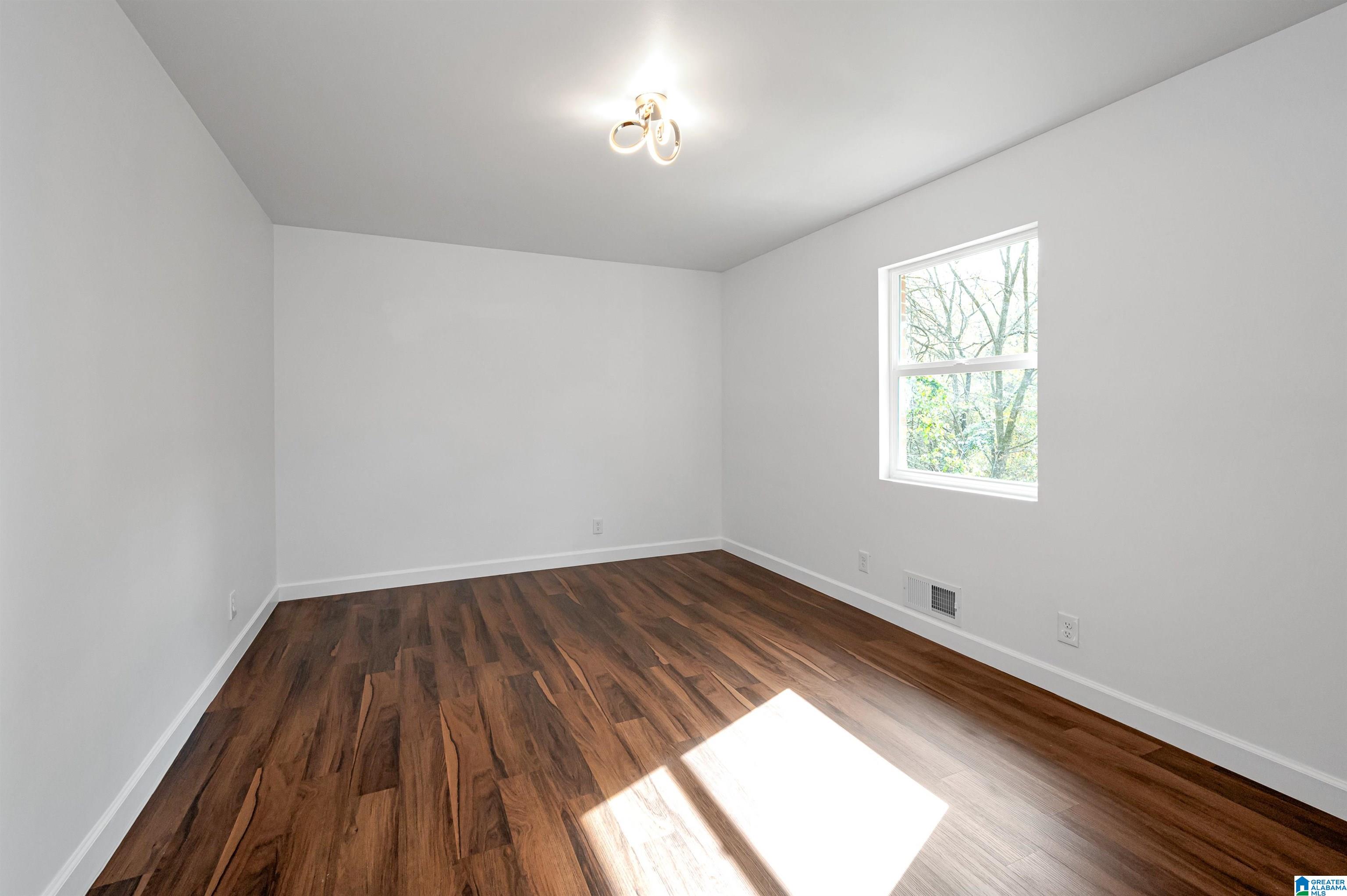 321 10th Street Pleasant Grove, AL 35127 - Photo 20 of 56