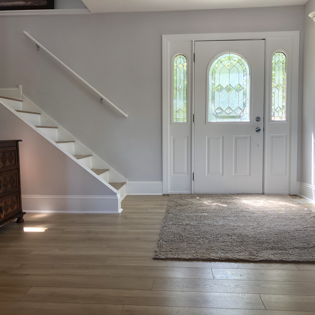 3137 River Road Kankakee, IL 60901 - Photo 13 of 44 a view of an entryway with wooden floor