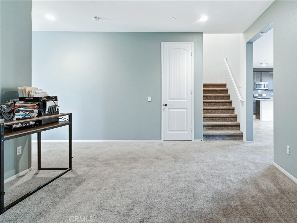 13269 Fremontia Road Victorville, CA 92392 - Photo 6 of 30